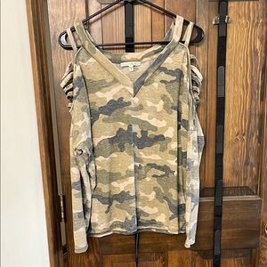 Camo Cold Shoulder Top